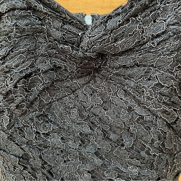 Intermix Black Metallic Lace Spaghetti Strap Corset Crop Top XSmall NWT - Picture 3 of 11